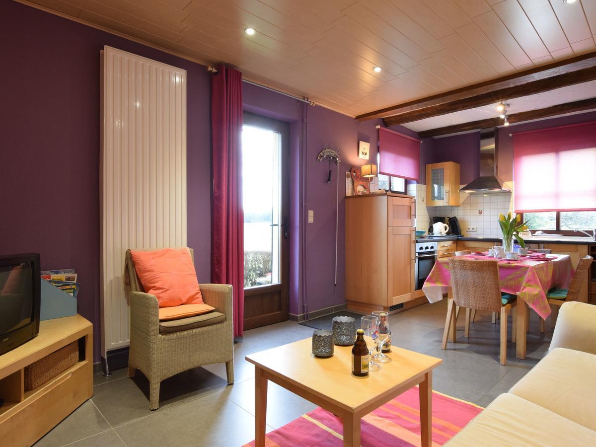 Peaceful Cottage In Ardennes With Private Terrace 바스토뉴 외부 사진
